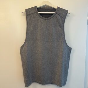 Men’s lululemon grey muscle shirt